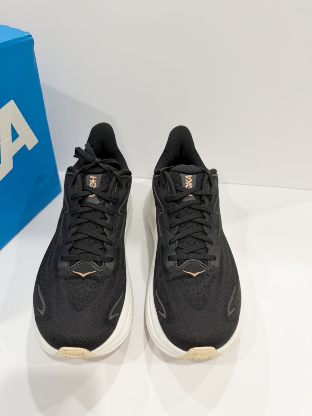 Hoka One One Clifton 10 Women’s Shoes - Picture 3 of 10